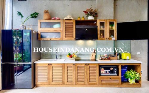 Danang beach house for rent, Son Tra district, Vietnam, walking to the beach