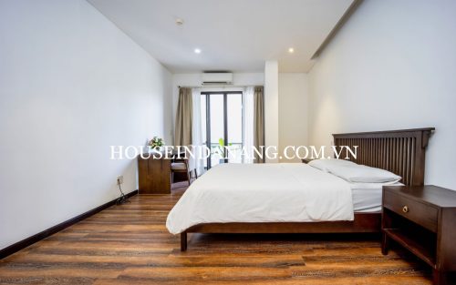 Da Nang beach apartment for rent, Vietnam, livingroom 10