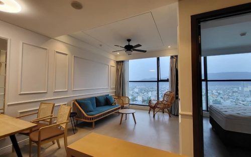 Danang beach apartment for sale, Vietnam, in Four Points By Sheraton, Son Tra district 5