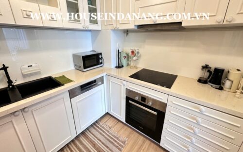 Azura apartments Danang for rent in Vietnam, on Azura Tower, Son Tra district, modern style