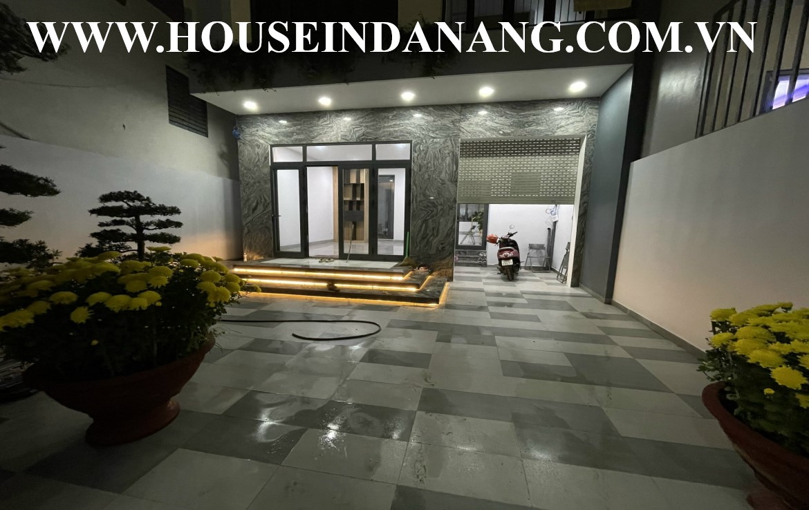 House rental Da Nang in Son Tra district, Vietnam, swimming pool