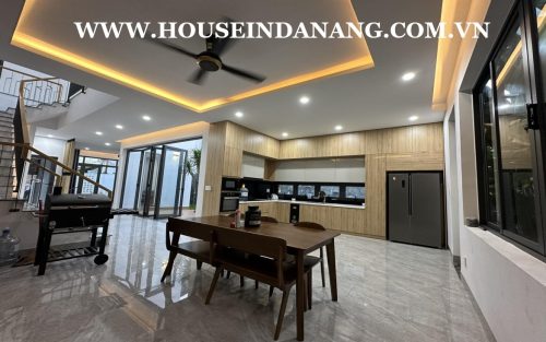 House rental Da Nang in Son Tra district, Vietnam, swimming pool 2