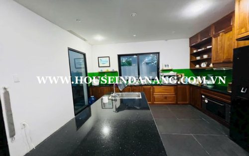 Houses rental in Danang, Ngu Hanh Son district, Vietnam, near the beach