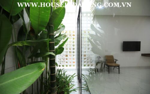 Danang modern house rental in Vietnam, Son Tra district 3, modern style