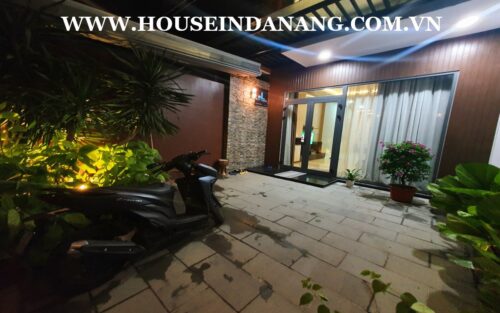 Danang beachside house for rent in Vietnan, Ngu Hanh Son district