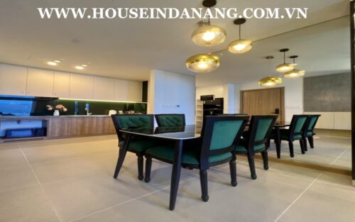 Danang riverside apartment for rent in Vietnam, Hai Chau district, on Sam Towers, modern style