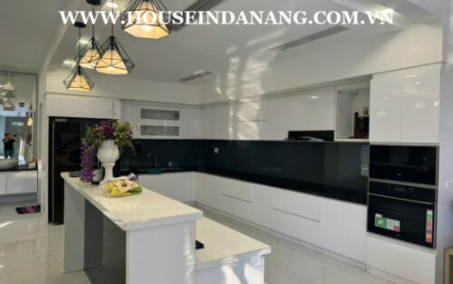 Da Nang beachside house for rent in Vietnam, Ngu Hanh Son district 11