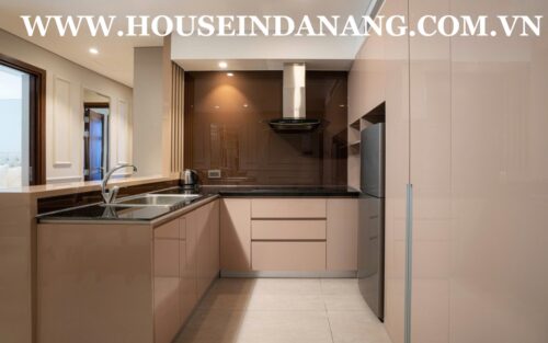 Da Nang beachside apartmaent for rent in Four Points by Sheraton, Vietnam, Son Tra district 4