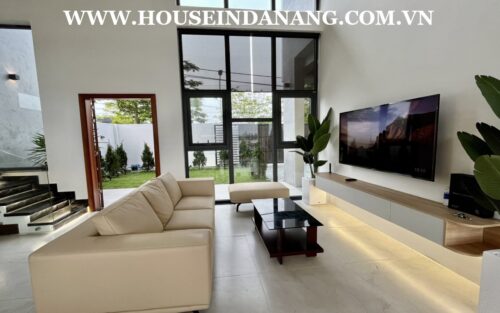 Danang mountain view house for rent in Son Tra district, Vietnam, modern style