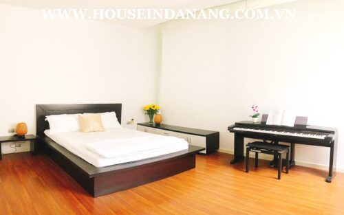 Danang modern villa rental in Vietnam, Ngu Hanh Son district, in The Dunes 8