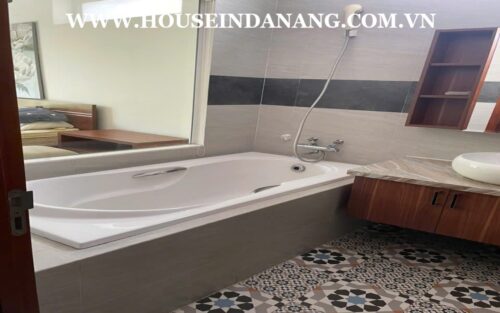 Da Nang rental villas in Vietnam, Ngu Hanh Son district, in The Point Residences, Western style 8
