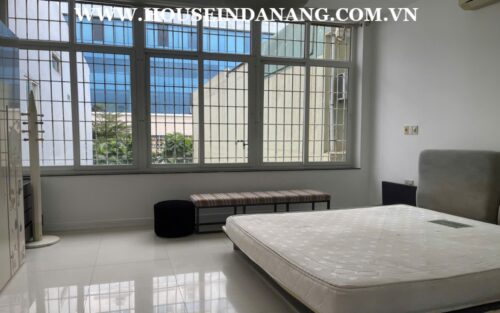 Danang renting houses in Vietnam, Son Tra district 1, near Pham Van Dong beach,
