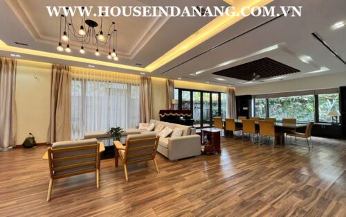 Luxurious house rental Danang, Ngu Hanh Son district, Vietnam, in the beachside