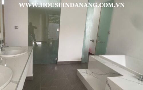 Luxury villa rental Da Nang in The Dunes Golf Residence, Vietnam, Ngu Hanh Son district, modern style