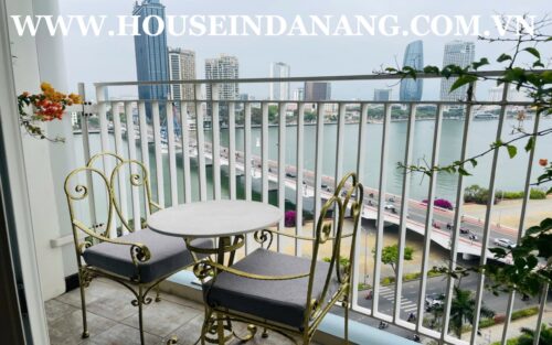 Riverview apartment rental Danang, on Azura, Vietnam, Son Tra district, walking to the river