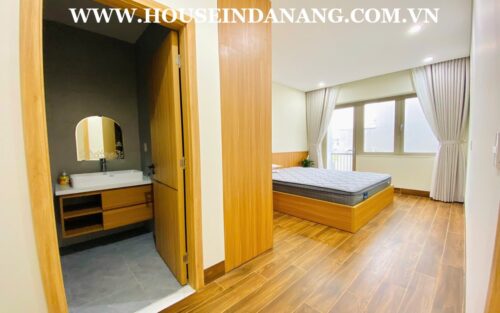 The beachside house rental Danang in Vietnam, Ngu Hanh Son district 5, near the beach bay