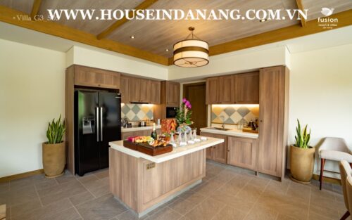 Fusion villa rental Danang, Vietnam, two bedrooms, Ngu Hanh Son district, in five- star resort, Western style