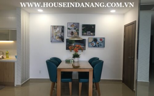 Blooming apartment rental Danang, Vietnam, Han riverview, walking to the riverside
