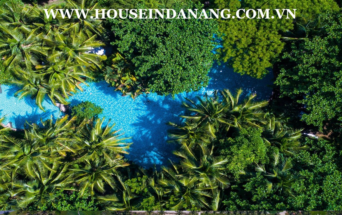 Furama villa rental Danang, in Vietnam, just near My Khe beach, Western style