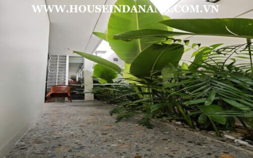 Luxurious houses rental Danang, in Vietnam, in the opposite side of Lotte Mart, modern design