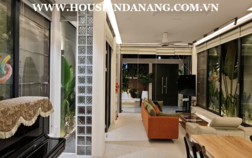 Luxurious houses rental Danang, in Vietnam, in the opposite side of Lotte Mart, modern design 5