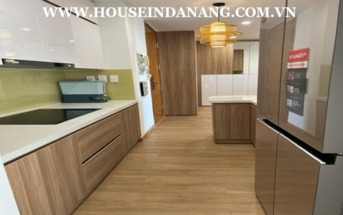 Indochina apartment rental Danang, in Vietnam, walking to the river, new decoration