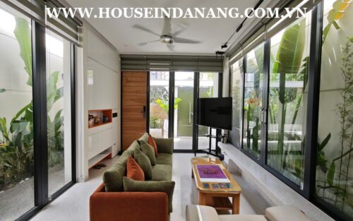 Luxurious houses rental Danang, in Vietnam, in the opposite side of Lotte Mart, modern design