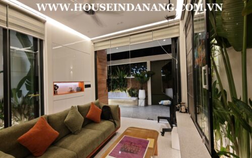Luxurious houses rental Danang, in Vietnam, in the opposite side of Lotte Mart, modern design 5