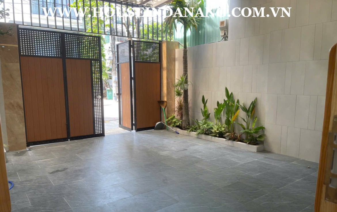 Beachside houses rental Danang, in Vietnam, Son Tra area, near Pham Van Dong beach 5