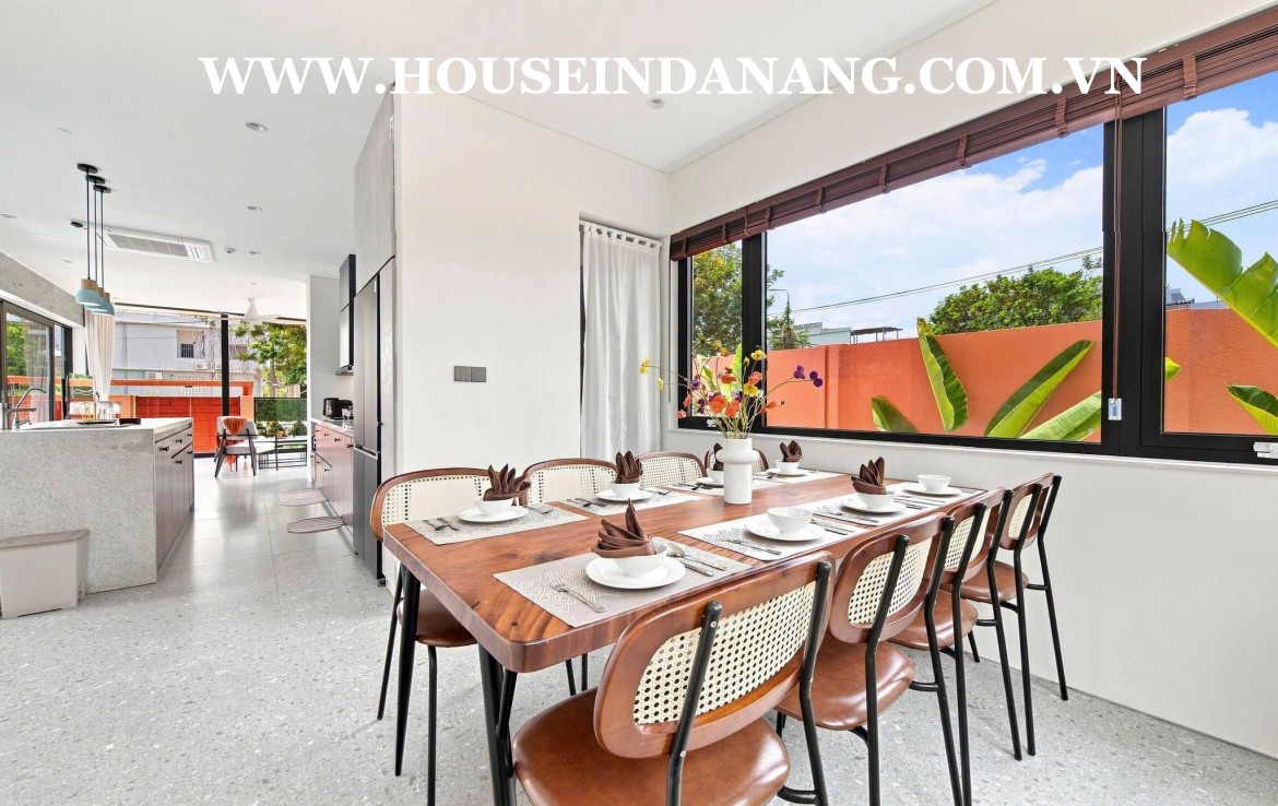 Luxury villa in Danang for rent near Thuan Phuoc bridge, in Vietnam, walking to the river