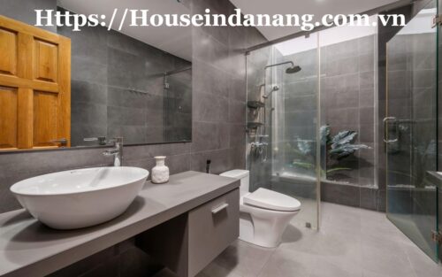 Luxurious villa for rent Danang near My Khe beach bay, in Vietnam, modern design3