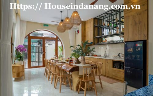 Luxurious house for rent Danang, near My Khe beach, in Vietnam, airbnb business