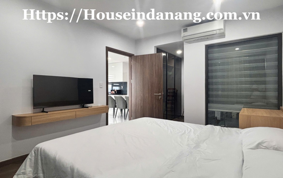 Danang luxurious apartments rental in Vista Residences, in Vietnam, Danang city, near the supermarket