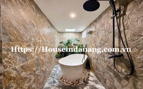 Luxury villas for rent Danang near My Khe beach, in Vietnam, walking to the beach