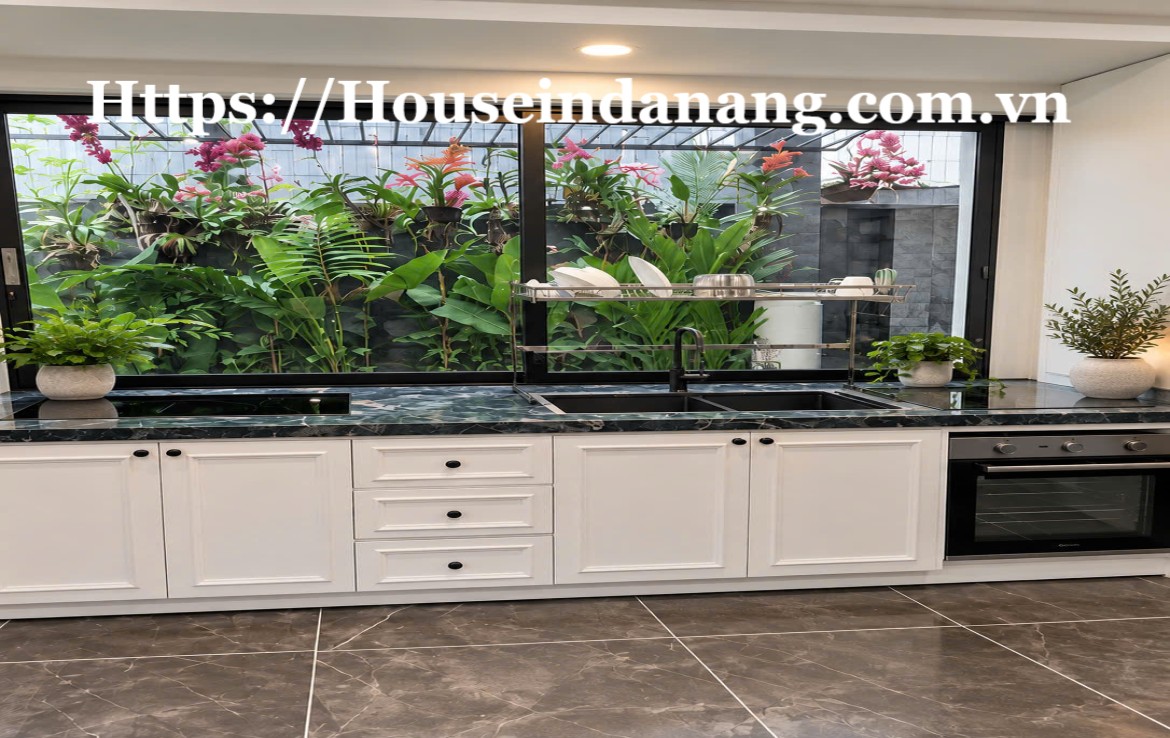 Luxury villa for rent Danang near My Khe beach, in Vietnam, Western design 5